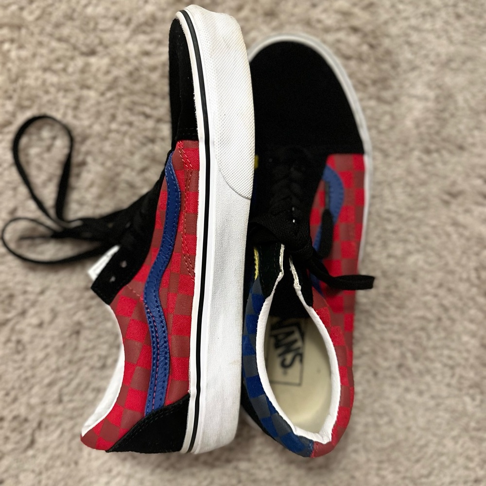 Retro Vans. - Picture 2 of 2